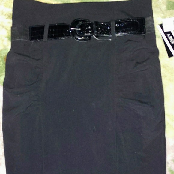 NWT A. Byer Ruched Pencil Skirt - Picture 1 of 5